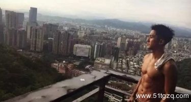 超级腹肌暖男，脸萌肉紧极品天菜，这样的鲜肉请给我来一打！ - 51虹马