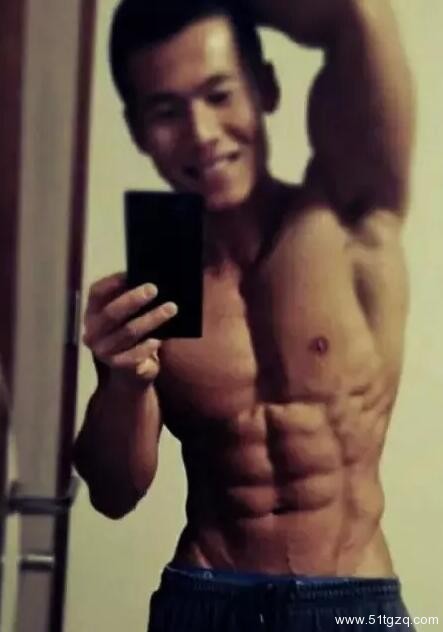 我最多也就是插插他的腋下和腿缝-51虹马