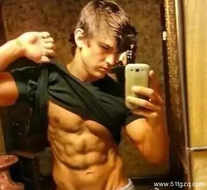 25CM也弥补不了25岁的年龄 - 51虹马