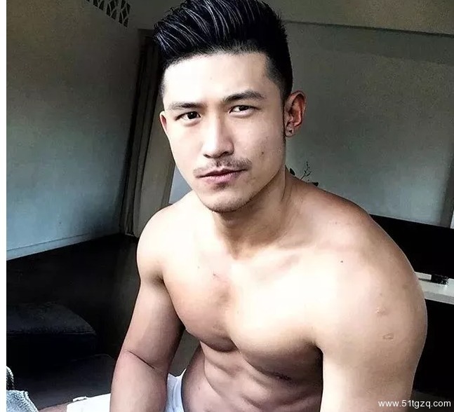 基圈肌肉名媛，私照曾疯传的gogoboy，现在变这样了! - 51虹马