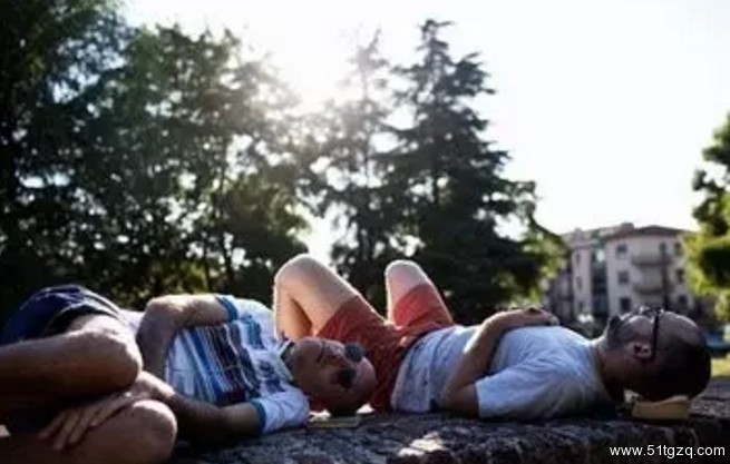 Gay圈“花花公子”的6大特征,基友要擦亮眼哦! - 51虹马 Gay圈“花花公子”的6大特征,基友要擦亮眼哦! - 51虹马