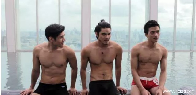 一开场就飙车！这部基片简直太刺激了！ - 51虹马