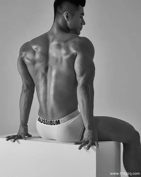 小攻和女人相亲，却和我保持肉体关系，我该怎么办？ - 51虹马