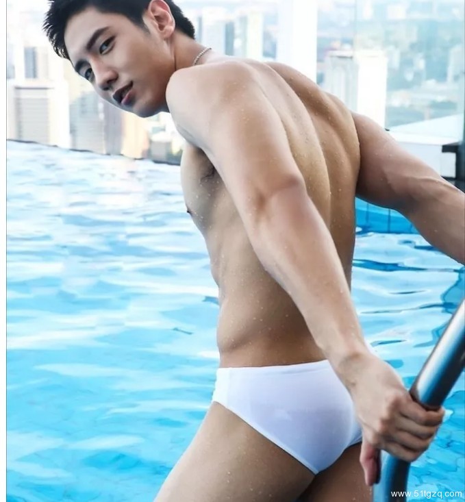 吉隆坡最帅的鸭鸭，拍了部城乡结合部写真~ - 51虹马