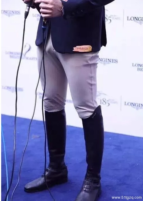 假弟弟和真男友，该怎么选？ - 51虹马