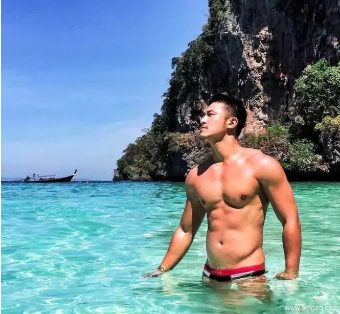 基圈肌肉名媛，私照曾疯传的gogoboy，现在变这样了! - 51虹马