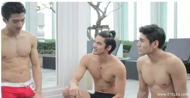 一开场就飙车！这部基片简直太刺激了！ - 51虹马