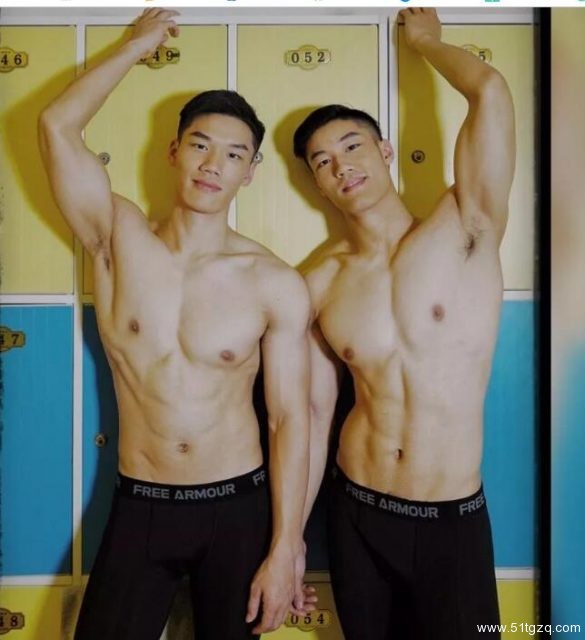 北京体育大学的双胞胎肌肉兄弟，你要哪个做老公