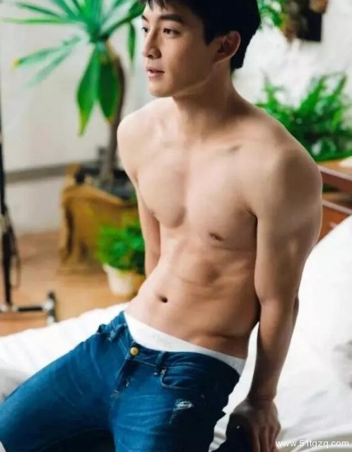 92年台湾校草，大家都叫他“台大吴彦祖” - 51虹马