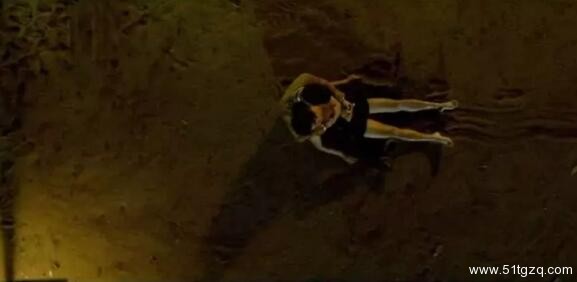 女人雇猛男下药强X老公秘密男友 2017悬疑 惊悚耽美电影 - 51虹马