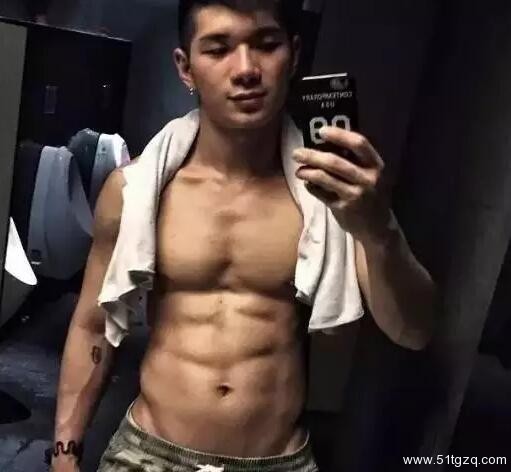 直男：拍GV真的疼 - 51虹马